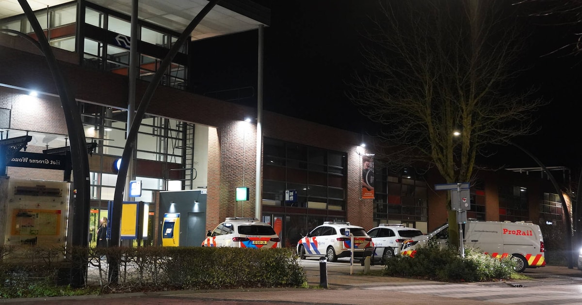 Reiziger ernstig gewond bij ongeval met trein op station in Boxtel | 112 nieuws Boxtel