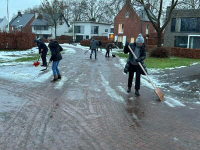 Samen de sneeuw te lijf