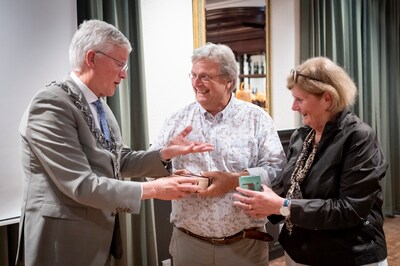 Tilburg Trofee voor Jeanne en Geert Maes, motorblok van het Parkinson Café