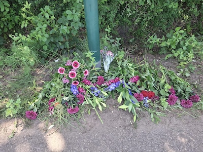 Bloemen, ongeloof en stilte na dood van 47-jarige Berghemnaar