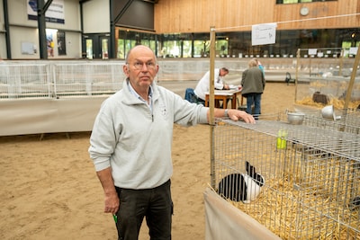 Geen kip te zien op pluimveetentoonstelling: ‘Onzinnig om dit te verbieden’