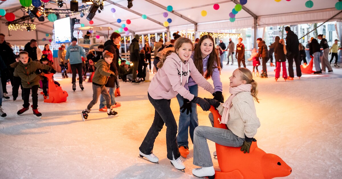 Discoschaatsen op Imants Ijspaleis in Reusel