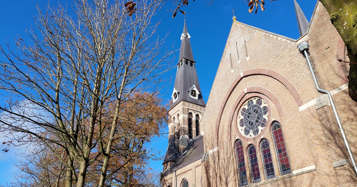 ‘Riel in de Tweede Wereldoorlog’ leverde ook een staalhelm als ...