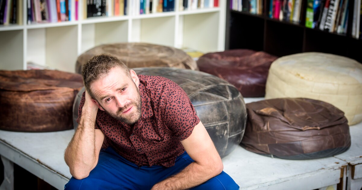 Martijn Crins brengt zijn voorstelling ‘Hè Fijn’ naar Gryphus