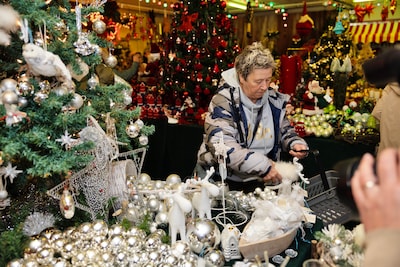 Na vertrek uit WoensXL heeft Kerstkringloopwinkel een nieuw onderkomen in Nuenen