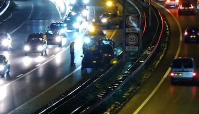 Drie wagens botsen op A58 bij Oirschot, file richting Tilburg