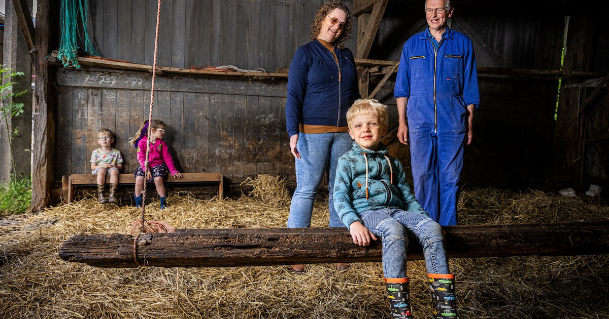Deze kinderen gaan niet op schoolreisje naar pretpark, maar naar een boer: ‘Een groot avontuur’