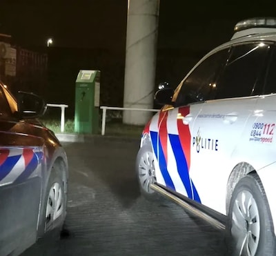 Man scheurt met 161 kilometer per uur over 100-weg in Tilburg en is rijbewijs kwijt