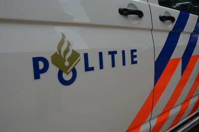 Explosie bij Budelse woning, politie doet onderzoek