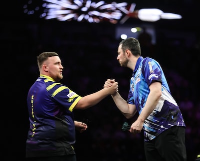 LIVE Premier League Darts | Welke Luke wint de Premier League? Littler vecht terug tegen Humphries in duel om 400.000 euro
