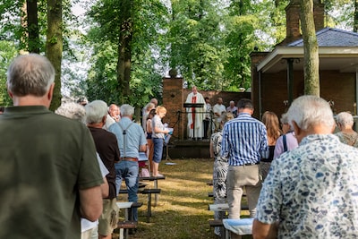 Eeuwenoude Handelse processie wéér geschrapt vanwege warmte: ‘Dit zijn geen incidenten meer’