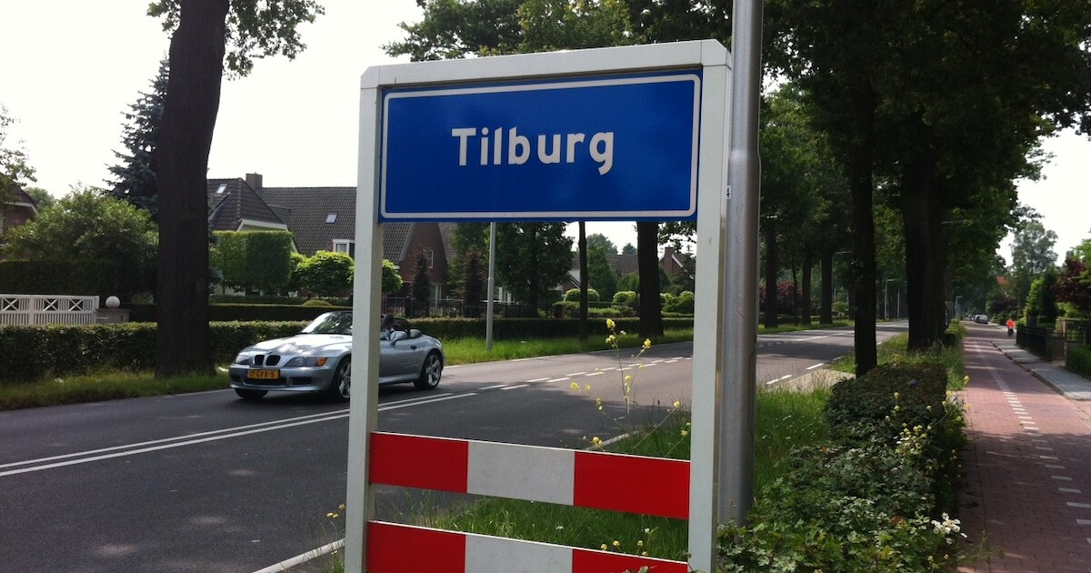Lichtjestocht in Biezenmortel ondanks regen toch geslaagd