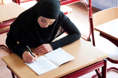 Tilburgse wethouder staat ‘absoluut niet achter’ opvattingen islamitische schoolbestuurder die uitbreidt
