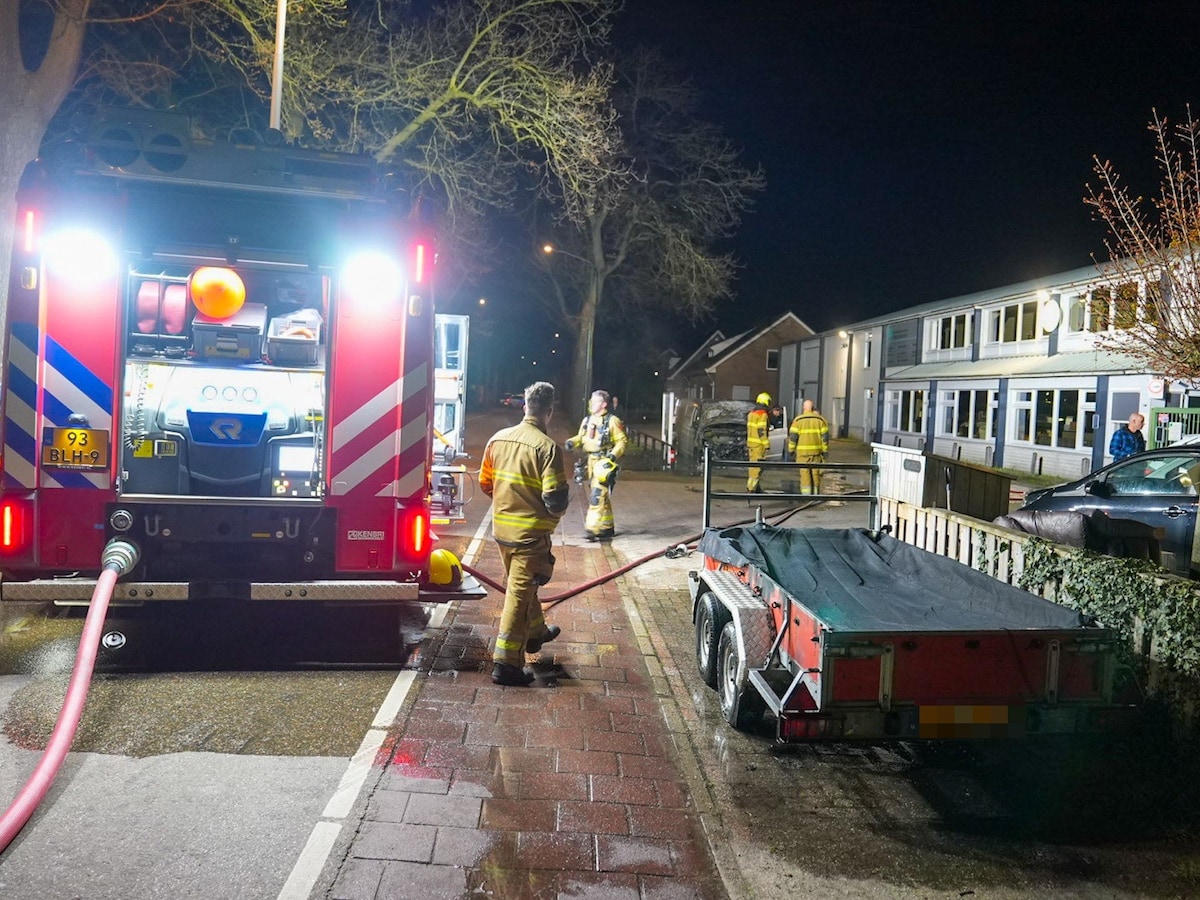 Een brandweerwagen. 