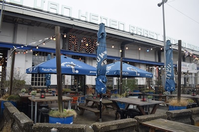 T-is tòch stèèrk war: RAW organiseert een carnaval voor-feest