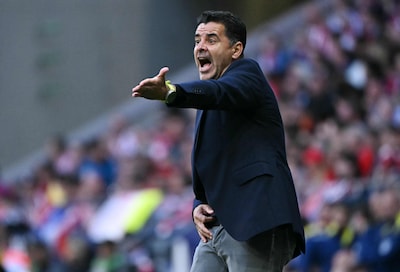 Slim, intelligent en sociaal heel vaardig: dit is Míchel, de nieuwe coach van Ajax over wie nooit iets negatiefs wordt gezegd