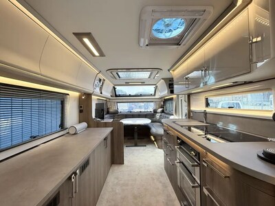 Hij kost maar liefst 160.000 euro, maar verkoper denkt dat deze caravan zo weg is: ‘Hij heeft alle d