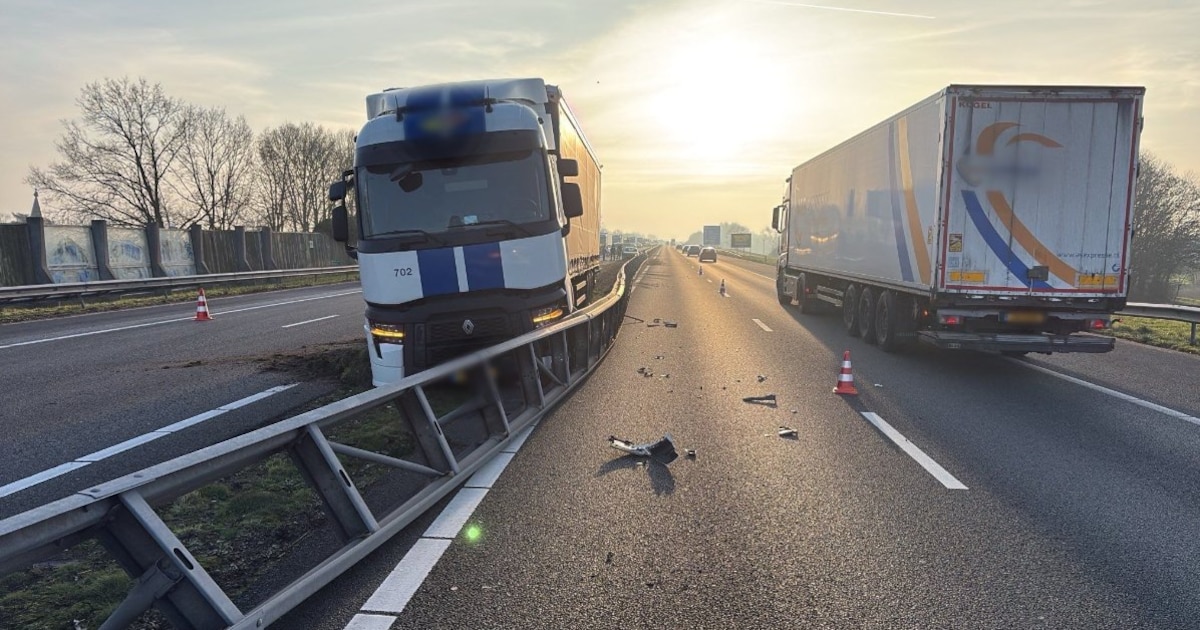 Monsterfile op A50: Na zes uur nog steeds flinke vertraging op snelweg door ongeluk met vrachtwagen