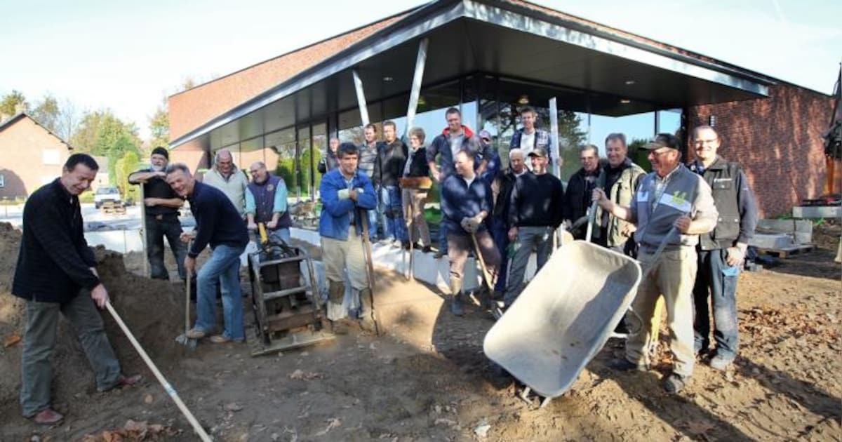 Hooge Mierde bouwt eendrachtig aan De Schakel
