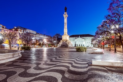Romantisch afspraakje in Lissabon loopt luguber af: man gaat naar ziekenhuis met hoofd in zijn rugzak