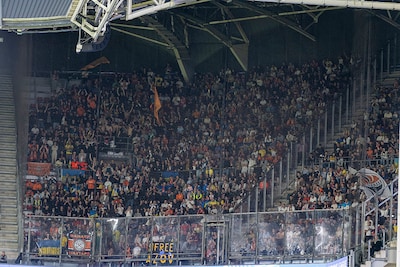 BRIEVEN I Juichen voor de ‘verkeerde’ club en toch een schouderklopje krijgen
