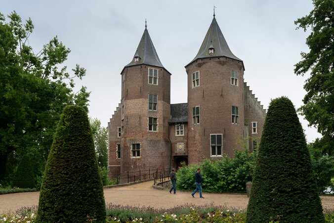 Tien Brabantse monumenten te koop voor spotprijzen, zoals dit prachtige ...