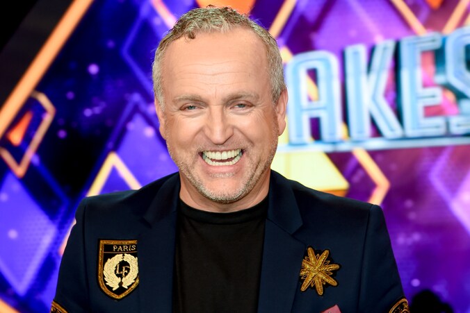 Gordon onafscheidelijk van nieuwe liefde en Max toont bizarre oefening ...