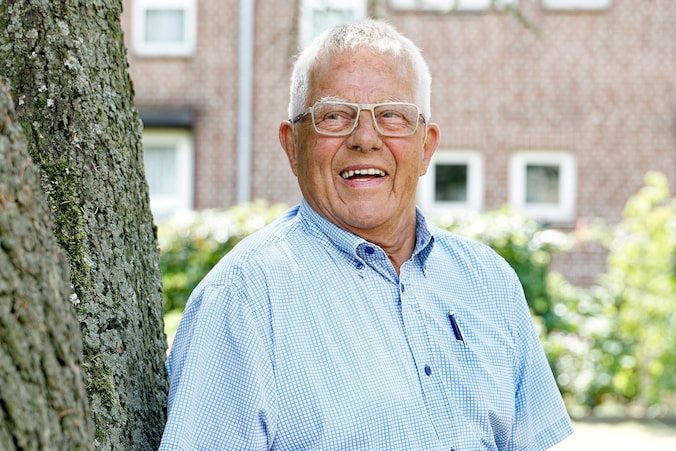 Sjef Jansen is zestig jaar priester: ‘Het is belangrijk om ook beetje ...