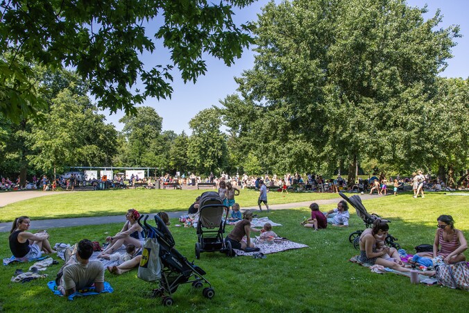 de-zomer-herpakt-zich-vanaf-maandag-met-meer-zon-en-hogere-temperaturen