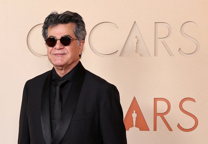 Oscarwinnaar en filmmaker Jafar Panahi veroordeeld tot ruim vijf jaar ...