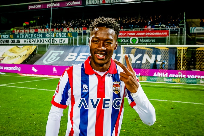 Willem II-talent en ‘vervelend ventje’ Razak (18) is gretig én ...