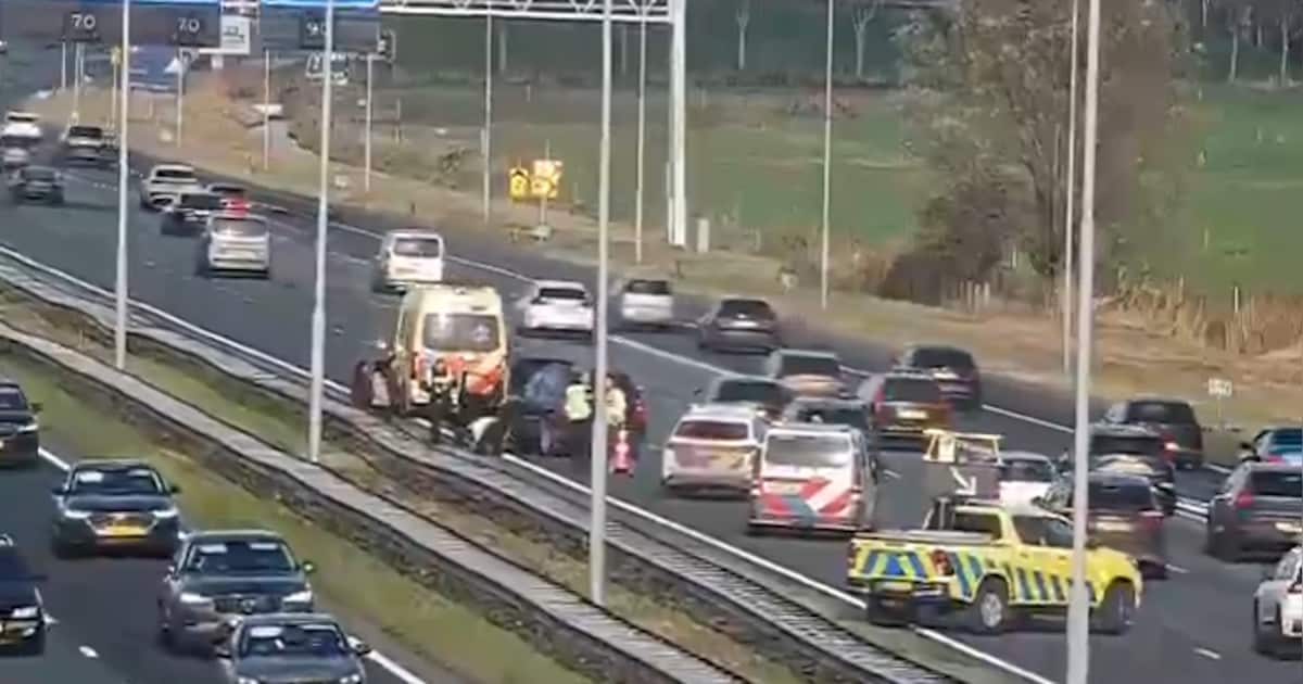 Auto’s botsen op A2 bij Zaltbommel, flinke vertraging