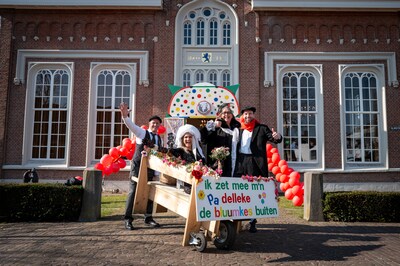Met een jonger paar is het stof van de Boerenbruiloft in Udenhout geblazen: ‘Dit was echt iets voor 