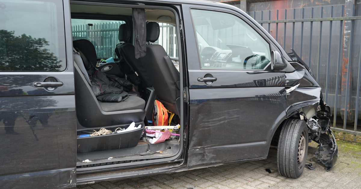 Busje dat doorreed na aanrijding op A59 bij Sprang-Capelle is vermoedelijk gevonden in Waspik.