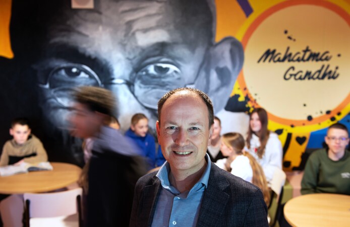 School alleen voor les? Nee, zegt rector Jeroen: ‘Oefenplaats voor de ...