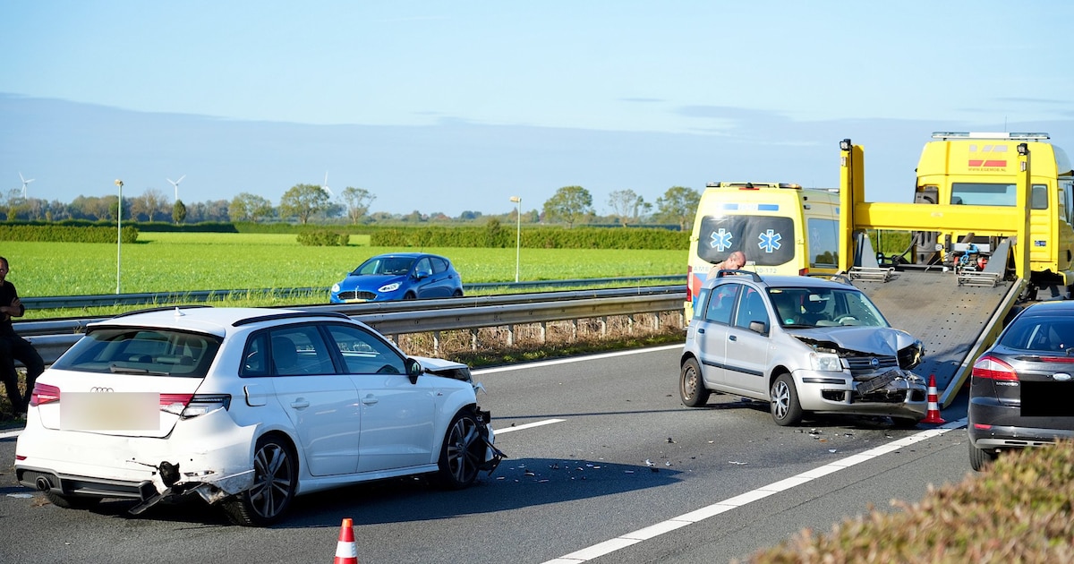 Ongeval met drie voertuigen op A27 bij Nieuwendijk