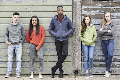 ‘Echt een plek voor ons’ – vernieuwd jongerencentrum opent de deuren in Den Bosch