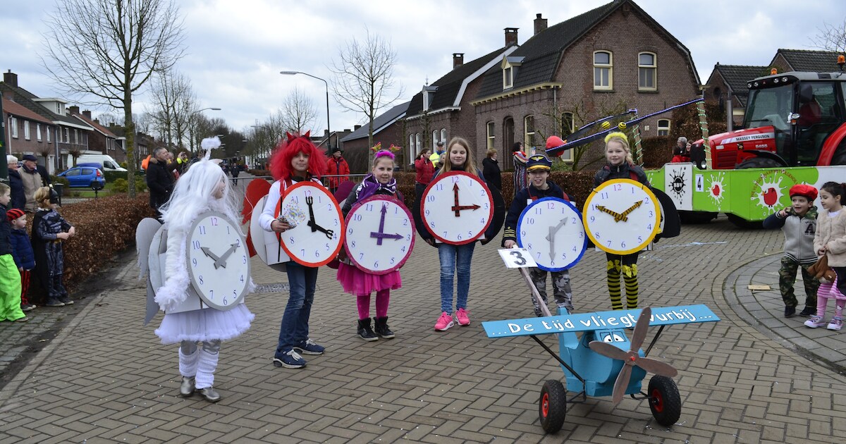 Uitslagen optocht Kleuvendûrp Biezenmortel