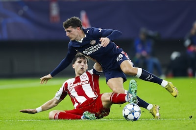 LIVE | Nog steeds geen basisplek voor Pepi bij PSV, dat voor zware beproeving in Alkmaar staat