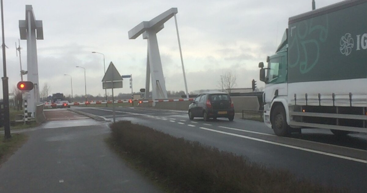 Opnieuw storing bij bediening brug Macharen