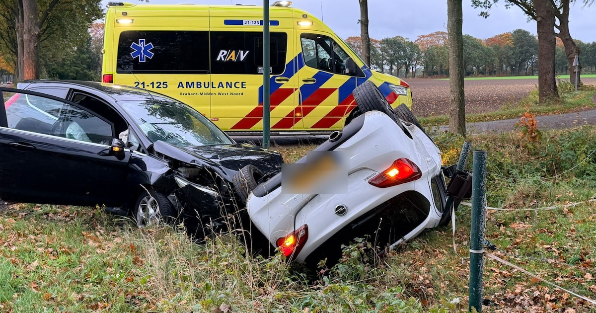 Twee auto’s botsen bij Heeswijk-Dinther: één bestuurder gewond, forse schade