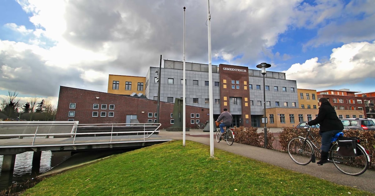 Beruchte huisjesmelker Van Hooijdonk gelinkt aan oud-gemeentehuis Werkendam, pand met 40 appartement