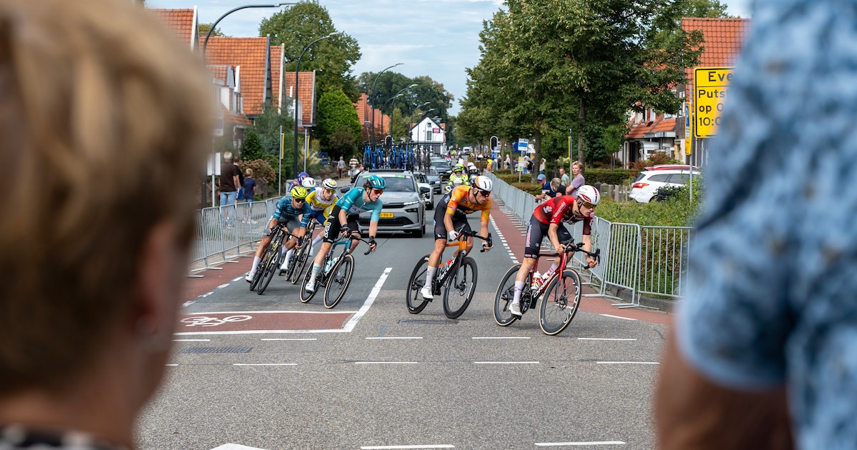 Waalwijk door ZLM Tour volledig in het teken van het wielrennen: ‘Je wil er eigenlijk zelf tussen zi
