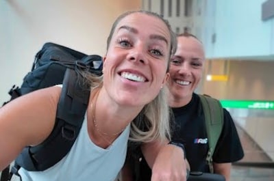 Koningin van de slechte grap Maaike verwacht eerste kindje met verloofde Laura: ‘We hadden een geheimpje’