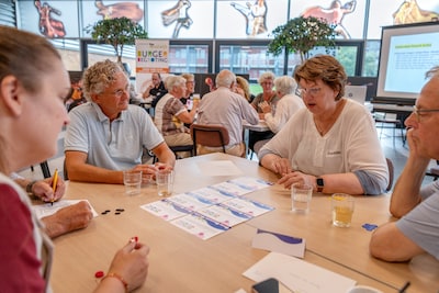Hoe krijg je mensen in actie voor buurt, stad of dorp? Waalwijkers zijn zelf aan zet, en dat is wennen