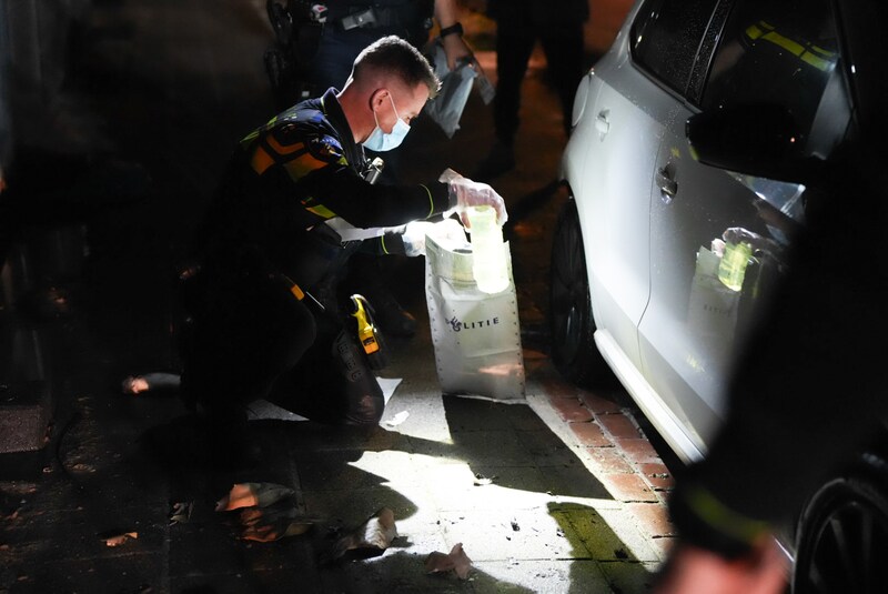 De Flessen Zijn Nin Beslag Genomen Voor Onderzoek