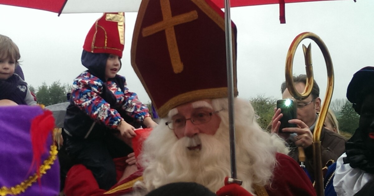 Warm onthaal voor Sint in Oud Empel | 's-Hertogenbosch | BD.nl