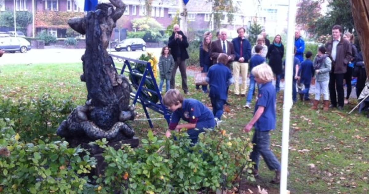 In 1944 omgekomen verkenners in Den Bosch herdacht | Regio | BD.nl