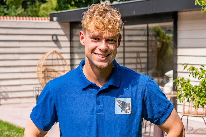 Elf maanden opgesloten in een loods was nog niet genoeg: Floris keert terug  in De Bondgenoten | Binnenland | bd.nl