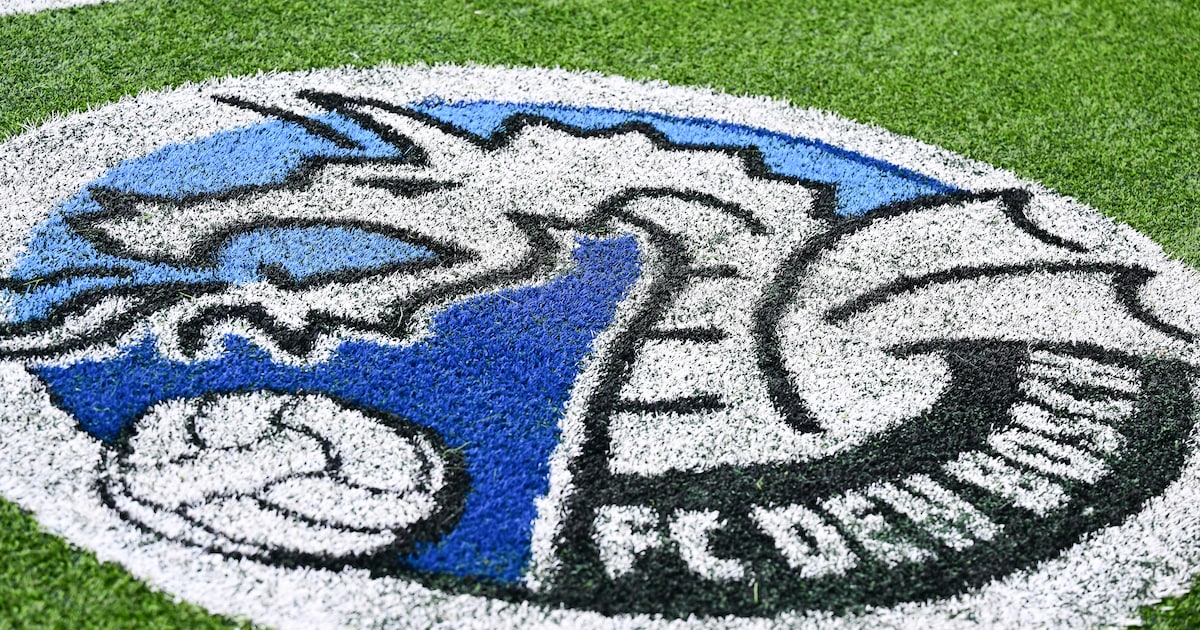 Géén 1 april-grap: FC Den Bosch heeft te weinig spelers vanwege voedselvergiftiging en daarom is wed